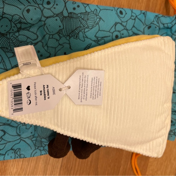Jellycat Amuseables Brie Plush – New with Dust Bag – Fast US Shipping - Picture 3 of 3
